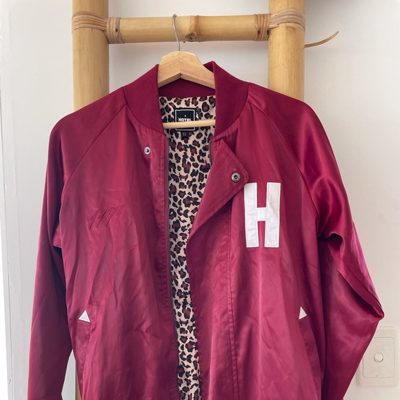 HOTEL 1171 Silk Bomber Jacket UNISEX - Picture 2 of 8